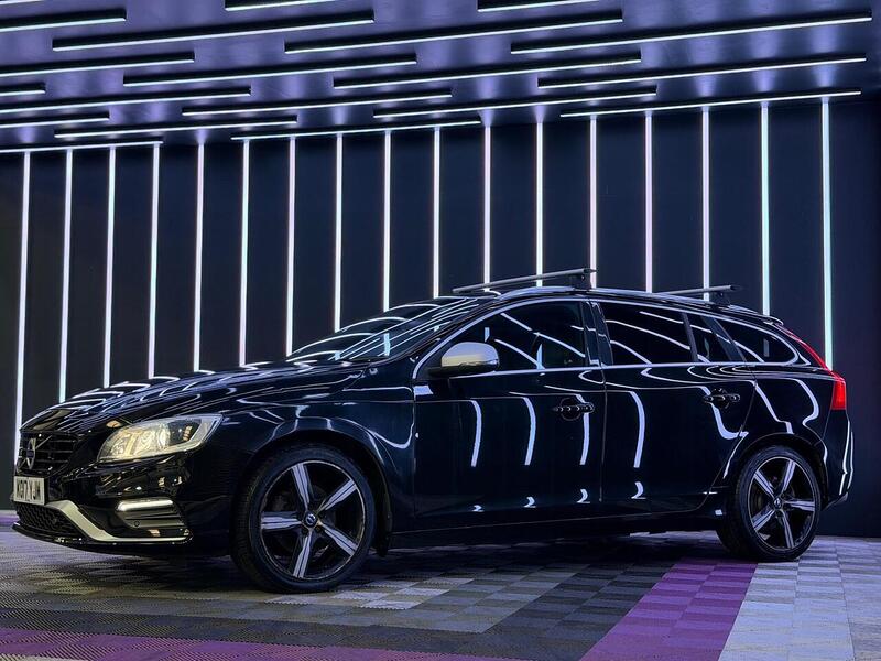 Volvo V60 2.0 D3 R-Design Lux Nav Auto Euro 6 (s/s) 5dr - U595