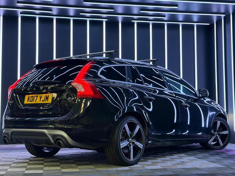 Volvo V60 2.0 D3 R-Design Lux Nav Auto Euro 6 (s/s) 5dr - U595