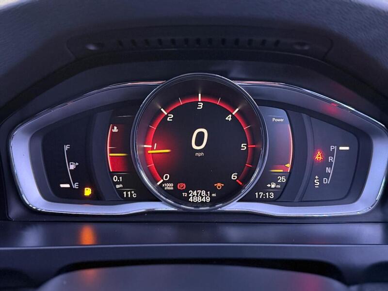 Volvo V60 2.0 D3 R-Design Lux Nav Auto Euro 6 (s/s) 5dr - U595