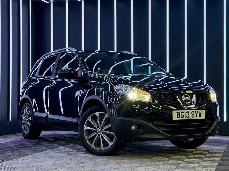 Nissan Qashqai 1.6 Tekna CVT 2WD Euro 5 5dr (AVM) - U596