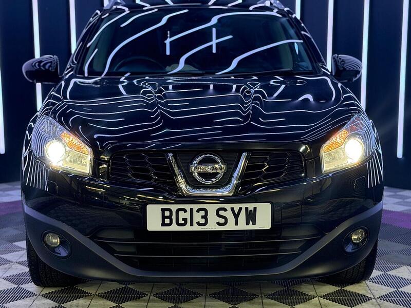 Nissan Qashqai 1.6 Tekna CVT 2WD Euro 5 5dr (AVM) - U596