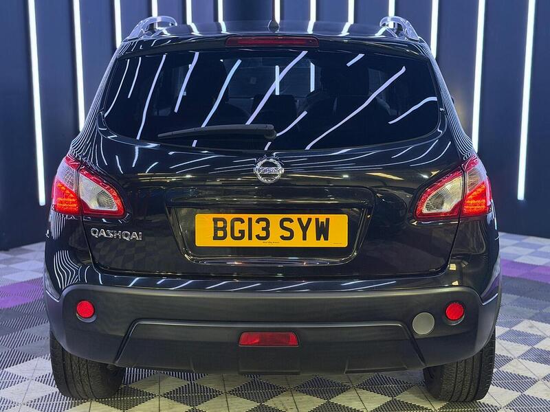 Nissan Qashqai 1.6 Tekna CVT 2WD Euro 5 5dr (AVM) - U596