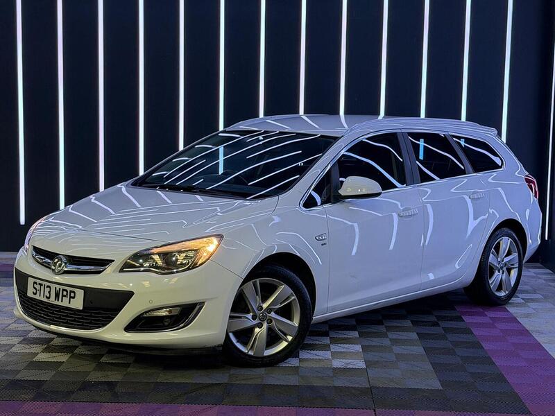 Vauxhall Astra 1.6 16V SRi Sports Tourer Auto Euro 5 5dr - U597