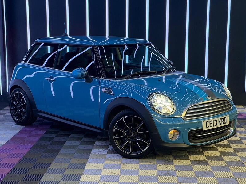 MINI Hatch 1.6 Cooper Bayswater Euro 5 (s/s) 3dr - U599