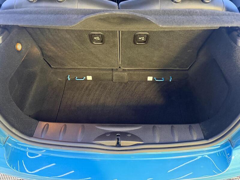 MINI Hatch 1.6 Cooper Bayswater Euro 5 (s/s) 3dr - U599