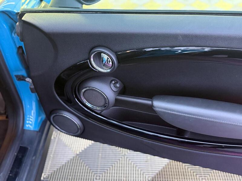 MINI Hatch 1.6 Cooper Bayswater Euro 5 (s/s) 3dr - U599