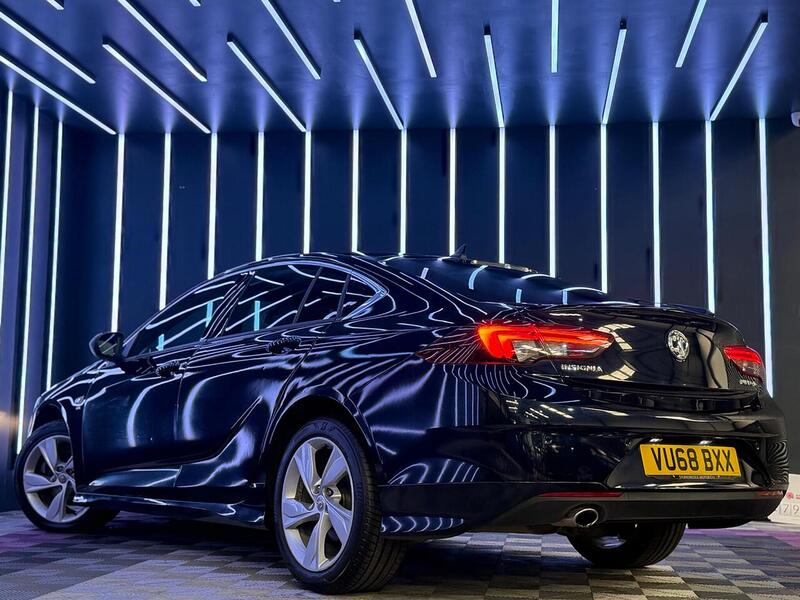 Vauxhall Insignia 2.0 Turbo D BlueInjection SRi VX Line Nav Grand Sport Euro 6 (s/s) 5dr - U600