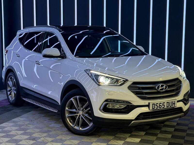 Hyundai Santa Fe 2.2 CRDi Blue Drive Premium SE 4WD Euro 6 (s/s) 5dr (7 Seat) - U602