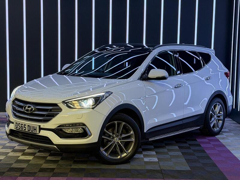 Hyundai Santa Fe 2.2 CRDi Blue Drive Premium SE 4WD Euro 6 (s/s) 5dr (7 Seat) - U602