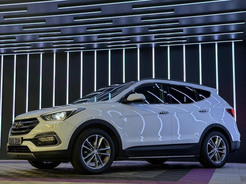 Hyundai Santa Fe 2.2 CRDi Blue Drive Premium SE 4WD Euro 6 (s/s) 5dr (7 Seat) - U602
