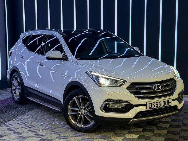 Hyundai Santa Fe 2.2 CRDi Blue Drive Premium SE 4WD Euro 6 (s/s) 5dr (7 Seat) - U602