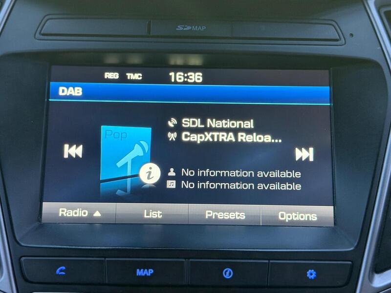 Hyundai Santa Fe 2.2 CRDi Blue Drive Premium SE 4WD Euro 6 (s/s) 5dr (7 Seat) - U602