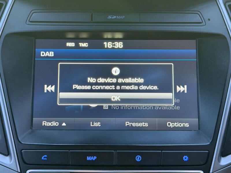 Hyundai Santa Fe 2.2 CRDi Blue Drive Premium SE 4WD Euro 6 (s/s) 5dr (7 Seat) - U602
