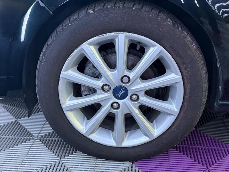 Ford Fiesta 1.0T EcoBoost Titanium Euro 6 (s/s) 5dr - U611