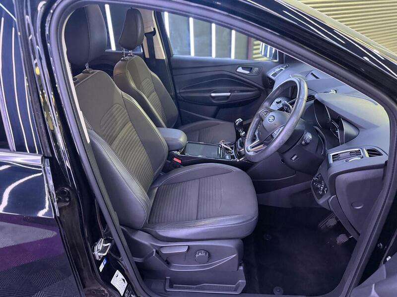 Ford Kuga 1.5 TDCi EcoBlue Titanium Edition Euro 6 (s/s) 5dr - U620