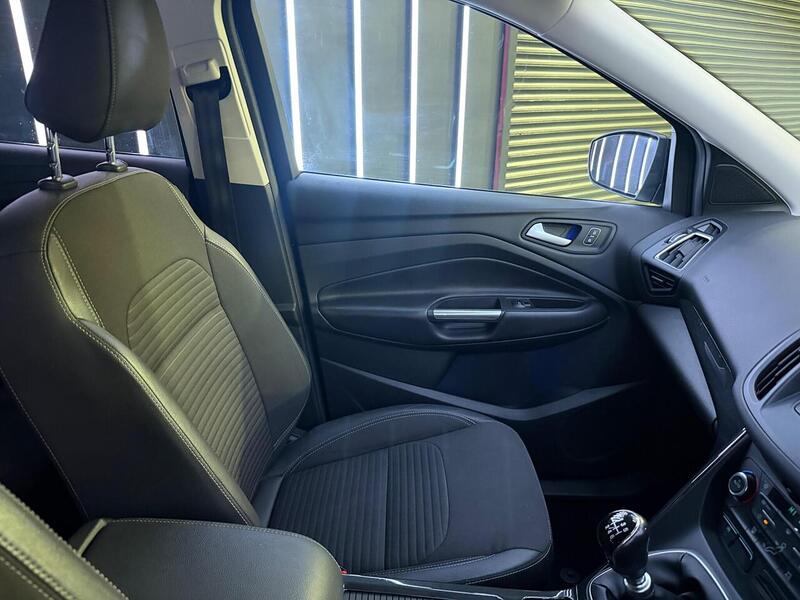 Ford Kuga 1.5 TDCi EcoBlue Titanium Edition Euro 6 (s/s) 5dr - U620