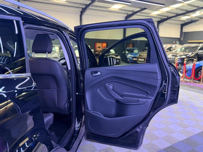 Ford Kuga 1.5 TDCi EcoBlue Titanium Edition Euro 6 (s/s) 5dr - U620