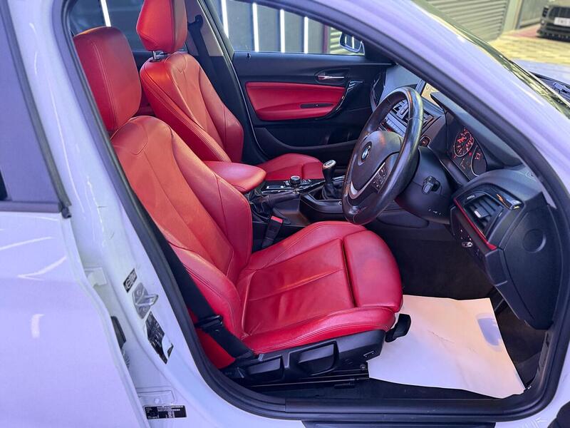 BMW 1 Series 1.6 116i Sport Euro 5 (s/s) 5dr - U622