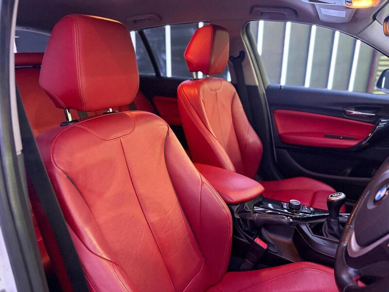 BMW 1 Series 1.6 116i Sport Euro 5 (s/s) 5dr - U622