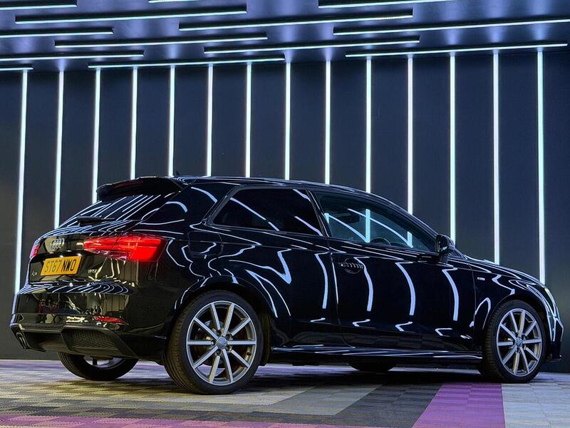 Audi A3 2.0 TFSI Black Edition Euro 6 (s/s) 3dr - U628