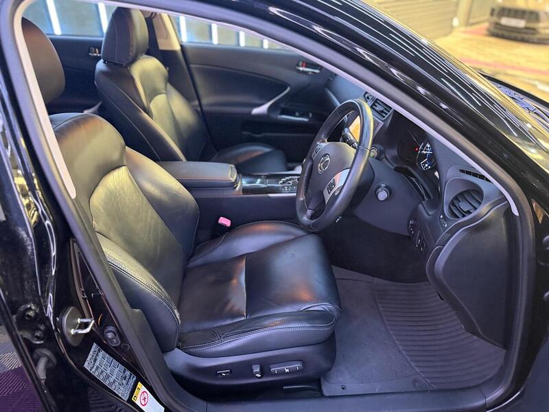 Lexus IS 2.5 250 V6 Advance Auto Euro 5 4dr - U631