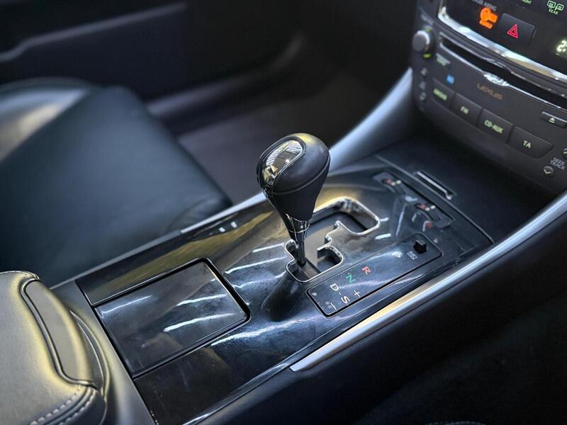 Lexus IS 2.5 250 V6 Advance Auto Euro 5 4dr - U631