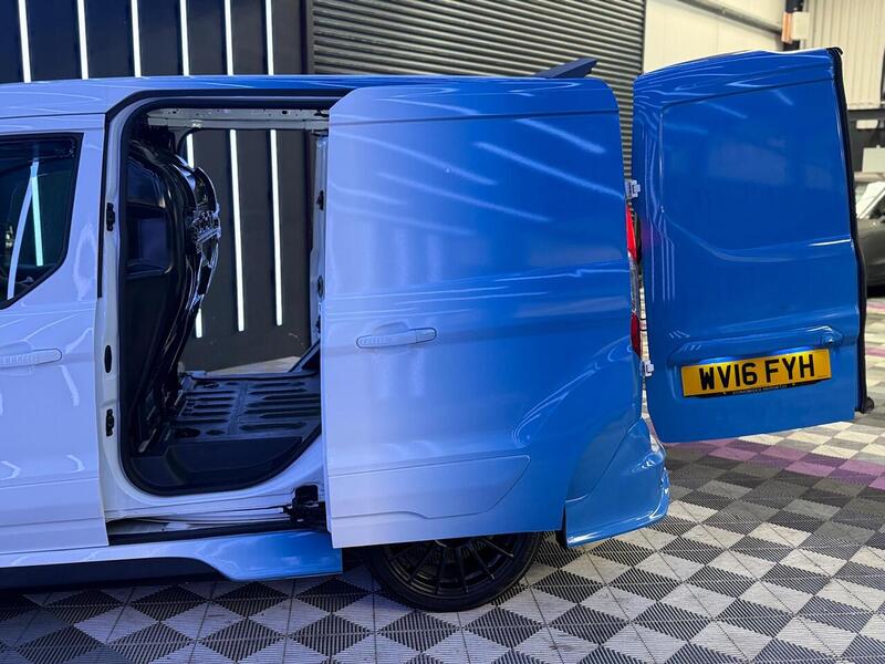 Ford Transit Connect 1.6 TDCi 200 Limited L1 H1 5dr - U633