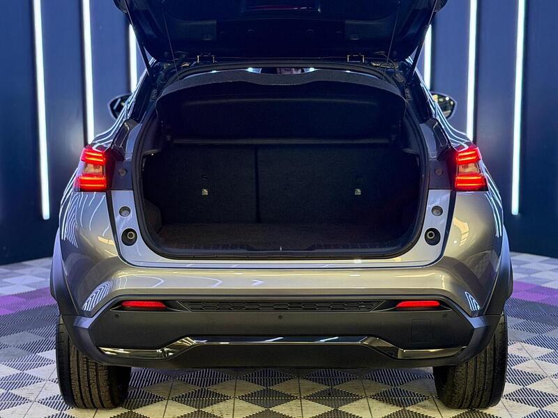Nissan Juke 1.0 DIG-T Tekna+ Euro 6 (s/s) 5dr - U635