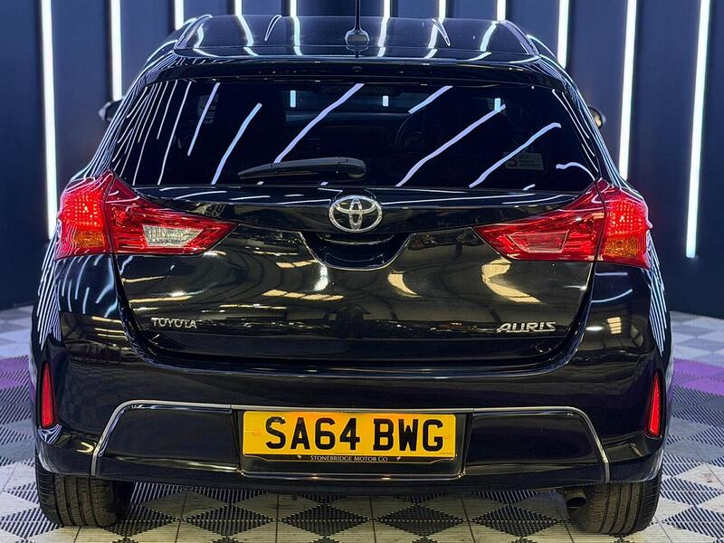 Toyota Auris 1.33 Dual VVT-i Icon Plus Euro 5 (s/s) 5dr - U640