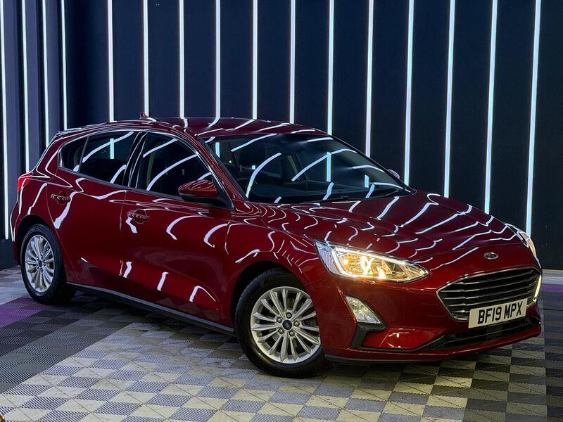 Ford Focus 1.0T EcoBoost Titanium Euro 6 (s/s) 5dr - U654