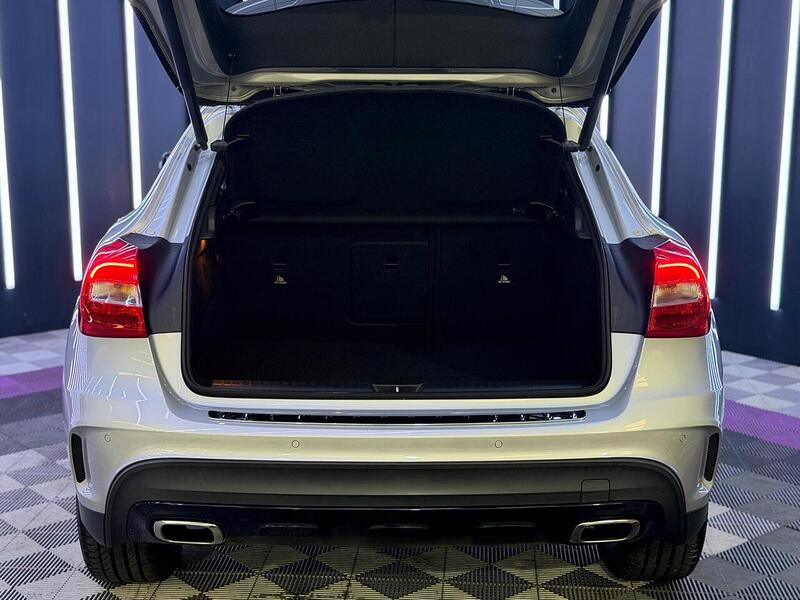 Mercedes-Benz GLA 2.1 GLA220d AMG Line (Executive) 7G-DCT 4MATIC Euro 6 (s/s) 5dr - U661