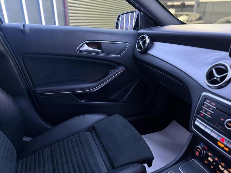 Mercedes-Benz GLA 2.1 GLA220d AMG Line (Executive) 7G-DCT 4MATIC Euro 6 (s/s) 5dr - U661