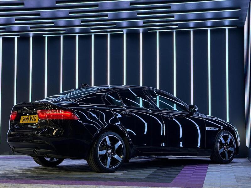 Jaguar XE 2.0i GPF R-Sport Auto Euro 6 (s/s) 4dr - U666
