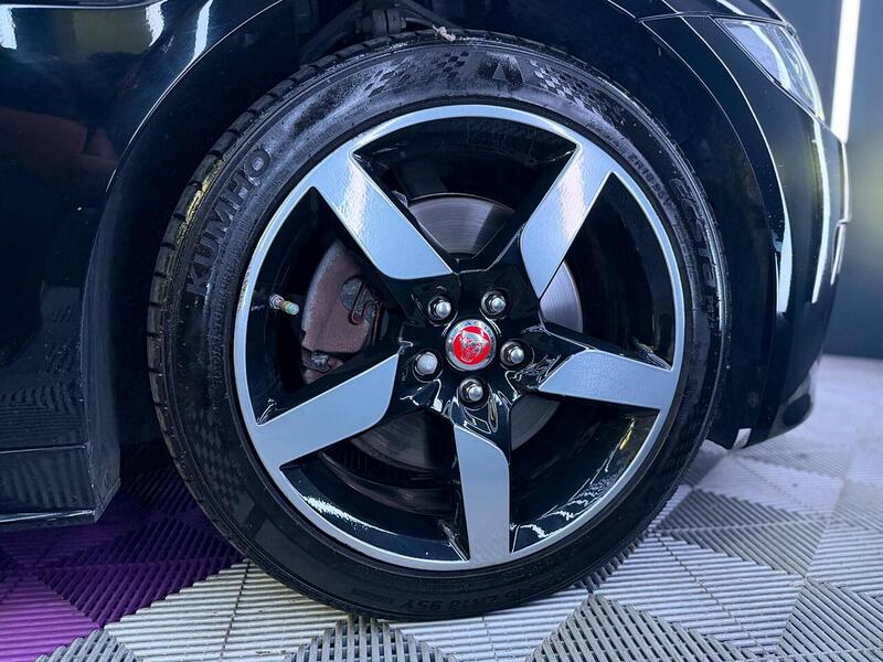 Jaguar XE 2.0i GPF R-Sport Auto Euro 6 (s/s) 4dr - U666