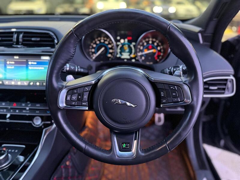 Jaguar XE 2.0i GPF R-Sport Auto Euro 6 (s/s) 4dr - U666