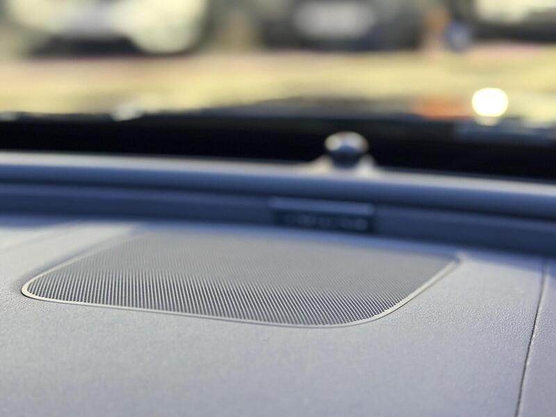 Jaguar XE 2.0i GPF R-Sport Auto Euro 6 (s/s) 4dr - U666