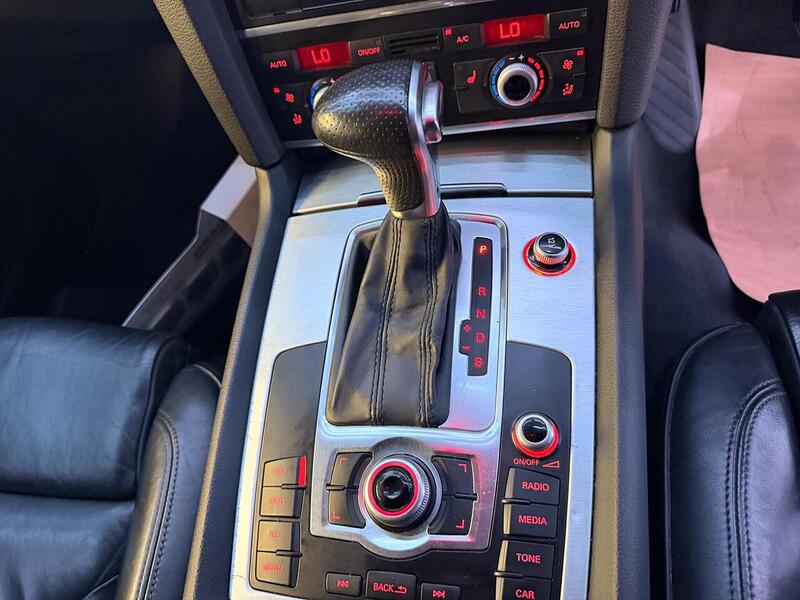 Audi Q7 3.0 TDI V6 S line Sport Edition Tiptronic quattro Euro 5 (s/s) 5dr - U669