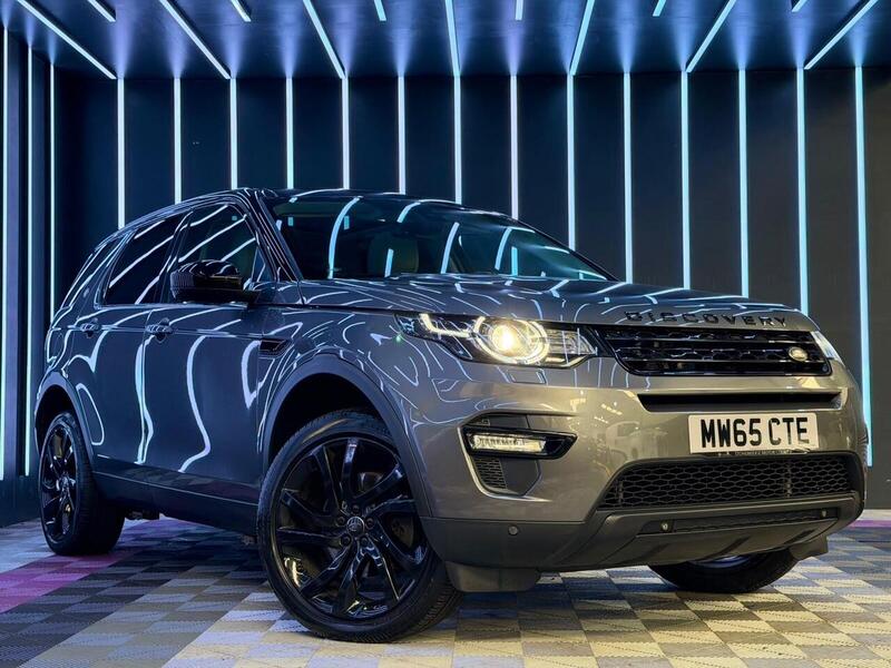 Land Rover Discovery Sport 2.0 TD4 HSE Black Auto 4WD Euro 6 (s/s) 5dr - U674