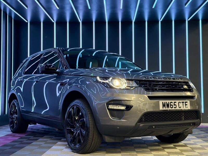 Land Rover Discovery Sport 2.0 TD4 HSE Black Auto 4WD Euro 6 (s/s) 5dr - U674
