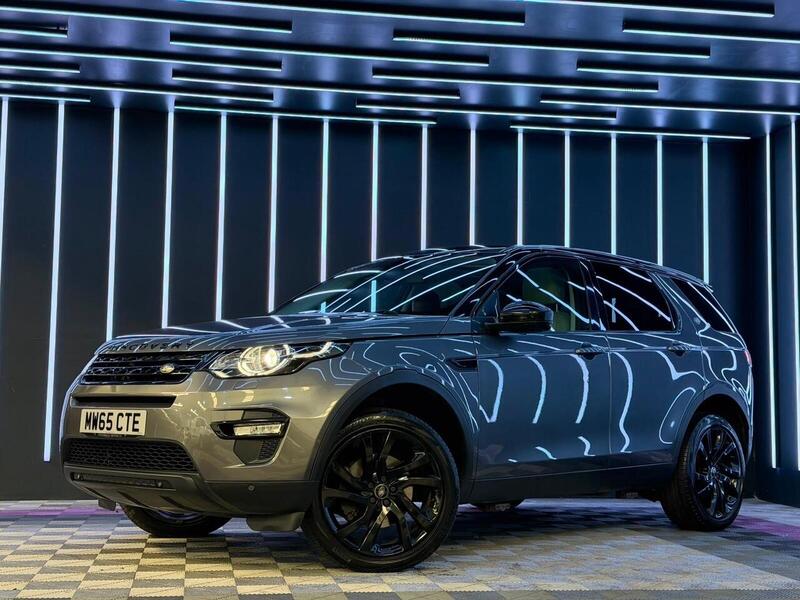 Land Rover Discovery Sport 2.0 TD4 HSE Black Auto 4WD Euro 6 (s/s) 5dr - U674