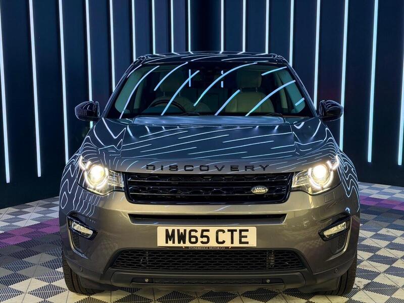 Land Rover Discovery Sport 2.0 TD4 HSE Black Auto 4WD Euro 6 (s/s) 5dr - U674