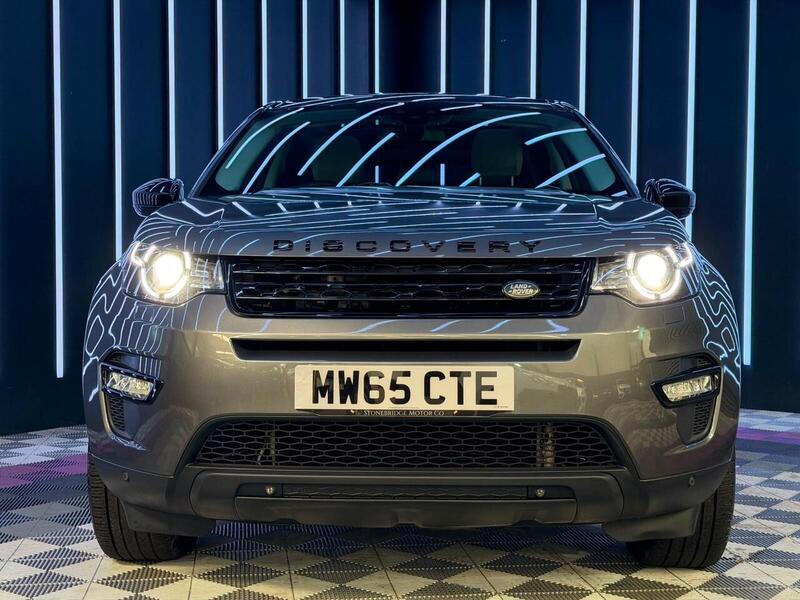 Land Rover Discovery Sport 2.0 TD4 HSE Black Auto 4WD Euro 6 (s/s) 5dr - U674