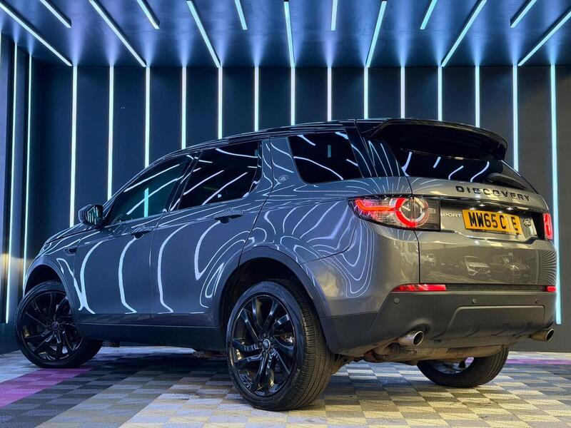 Land Rover Discovery Sport 2.0 TD4 HSE Black Auto 4WD Euro 6 (s/s) 5dr - U674