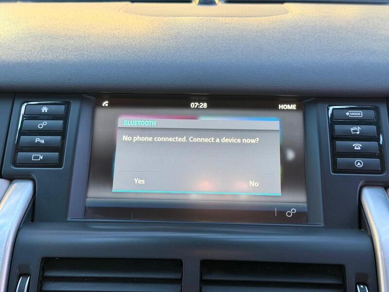 Land Rover Discovery Sport 2.0 TD4 HSE Black Auto 4WD Euro 6 (s/s) 5dr - U674