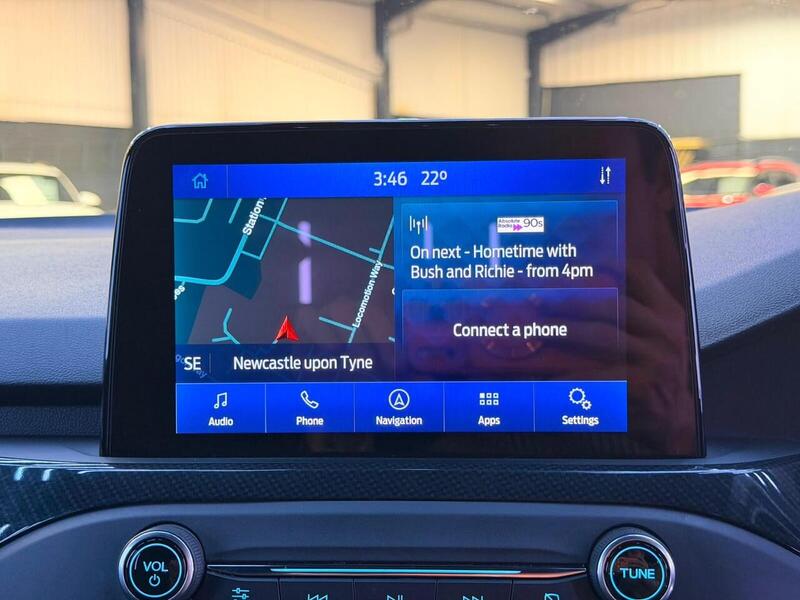 Ford Focus 1.0T EcoBoost ST-Line Edition Euro 6 (s/s) 5dr - U677