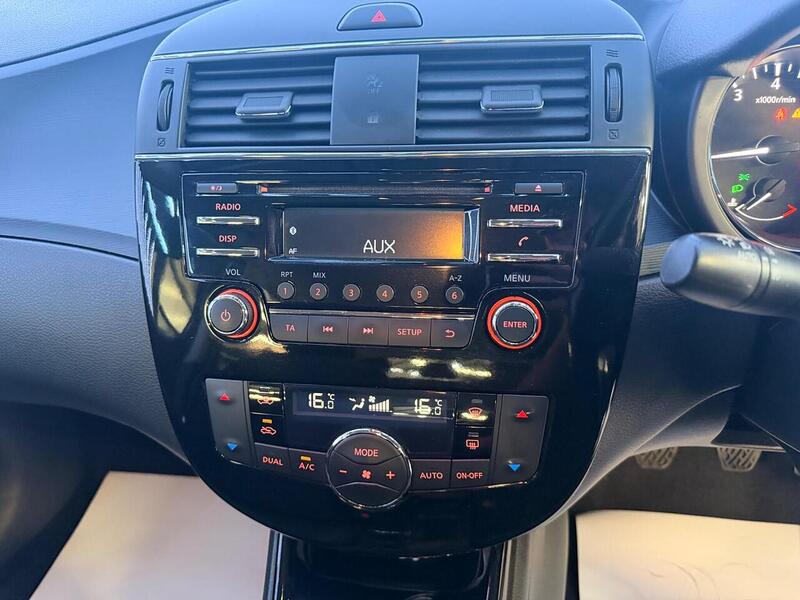 Nissan Pulsar 1.2 DIG-T Acenta Euro 5 (s/s) 5dr Euro 5 - U678