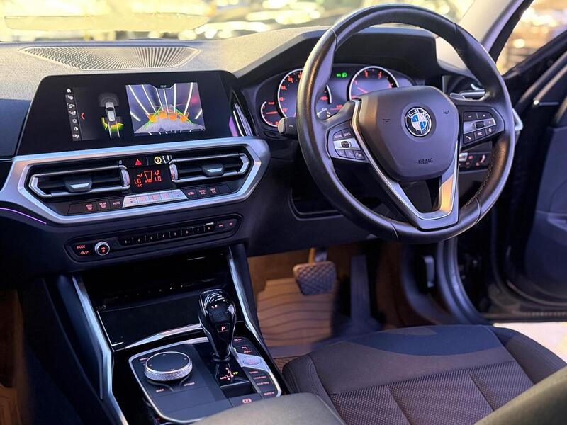 BMW 3 Series 2.0 320d SE Touring Auto Euro 6 (s/s) 5dr - U683