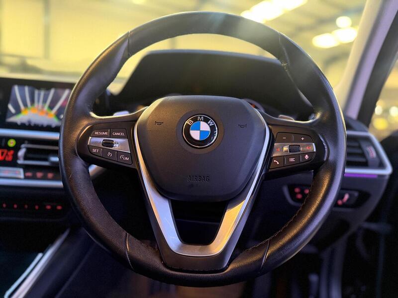 BMW 3 Series 2.0 320d SE Touring Auto Euro 6 (s/s) 5dr - U683
