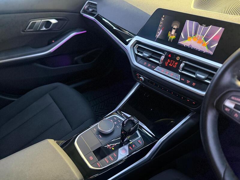 BMW 3 Series 2.0 320d SE Touring Auto Euro 6 (s/s) 5dr - U683