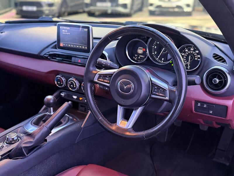 Mazda MX-5 RF 2.0 SKYACTIV-G Sport Nav Euro 6 2dr - U684